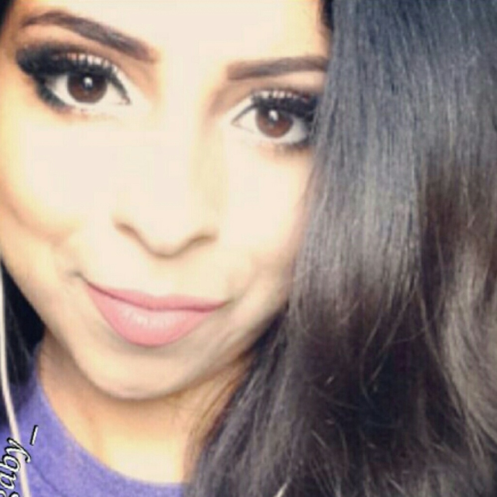 Meet your Posher, Gaby